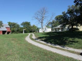 7110 Mize Rd, Shawnee, KS 66226