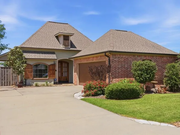 2018 La Cache Dr, Lake Charles, LA 70601