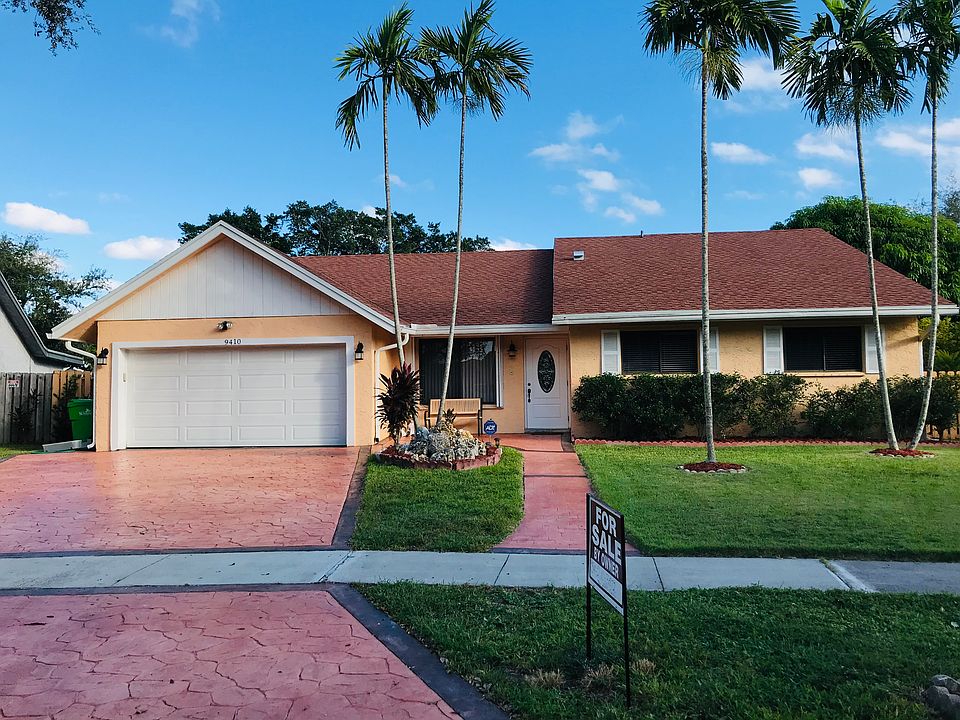1st image of 9410 NW 43rd St