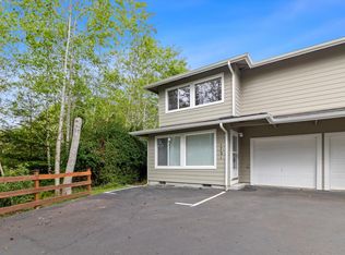 1731 NW 22nd St, Lincoln City, OR