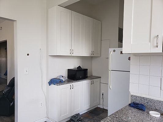 4th image of 28-03 Steinway St #3