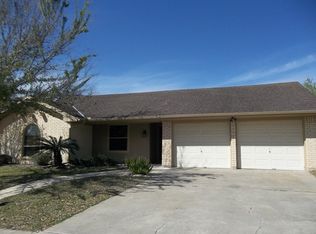 106 Bowling Green Dr, Victoria, TX 77904