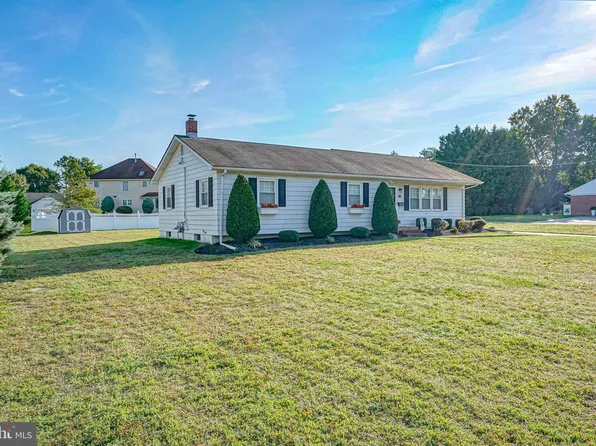 31 N Liberty St, Hammonton, NJ 08037