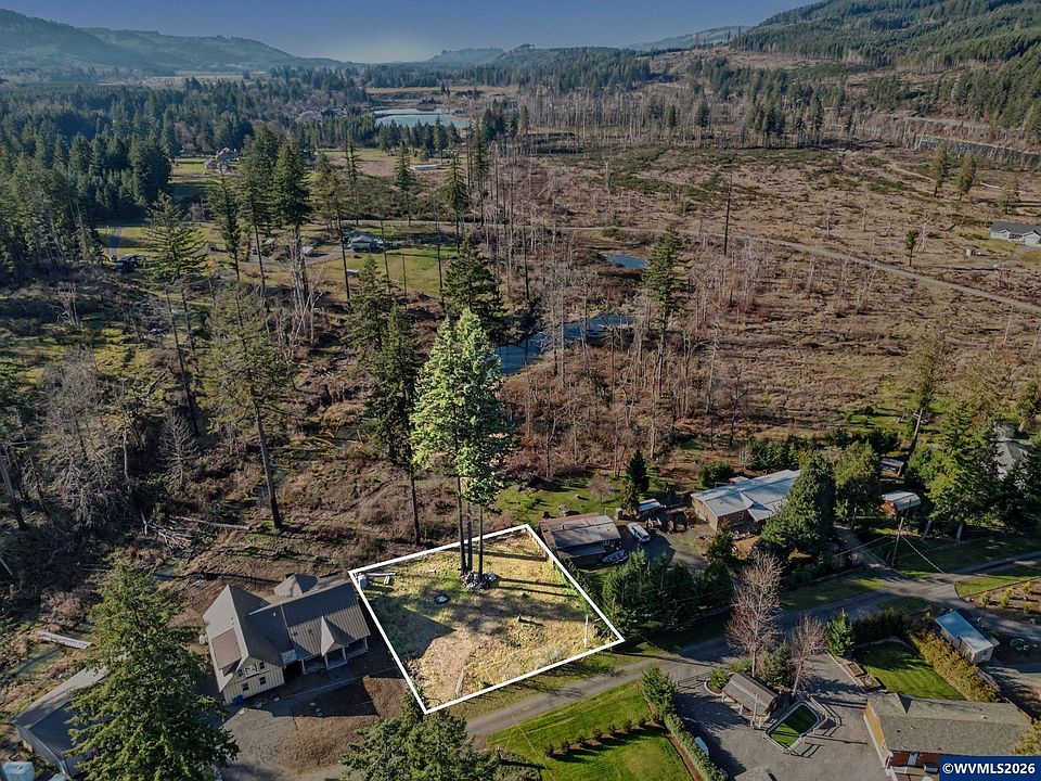 1st image of 40546 Shoreline Dr