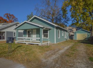 512 Houser Dr, El Dorado, KS 67042