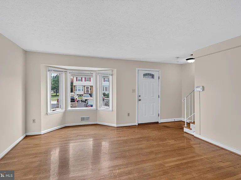 2931 Sunset Ln — Photo 8