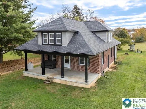 4720 Shuler St, Allentown, PA 18103