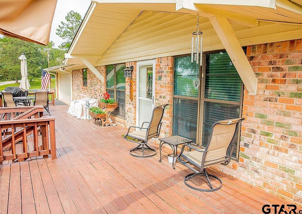 1st image of 253 Hideaway Ln E