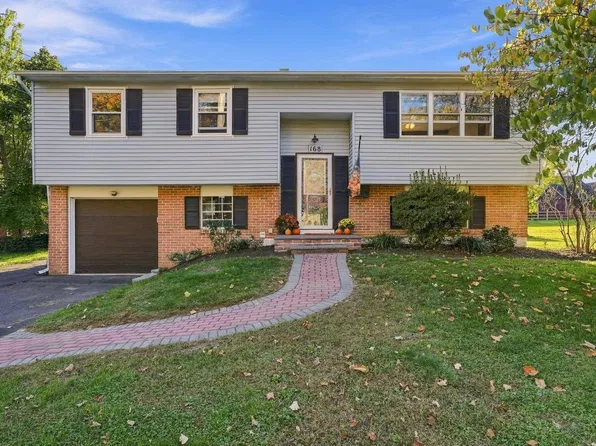 168 Chestnut St, Chalfont, PA 18914