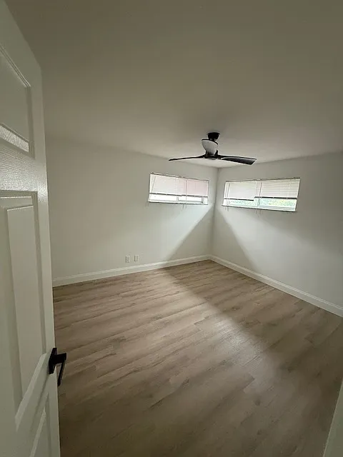 1617 Pelham — Photo 2