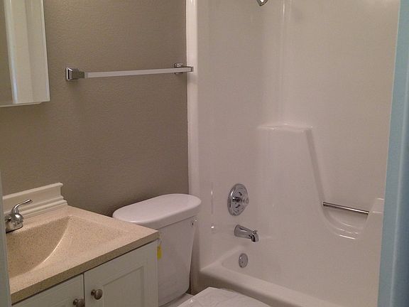 5th image of 7207 Glen Hts