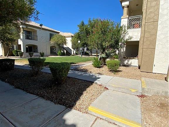 4th image of 6705 Squaw Mountain Dr Unit 101