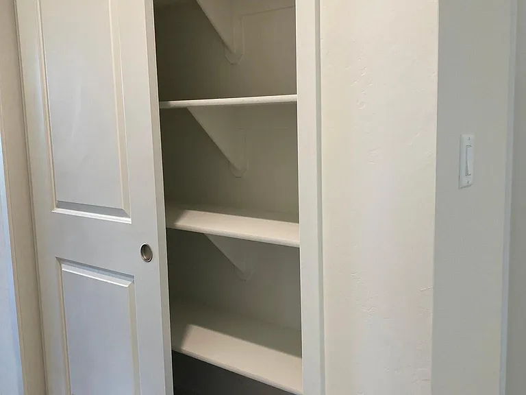 15016 Winslow Way — Photo 8