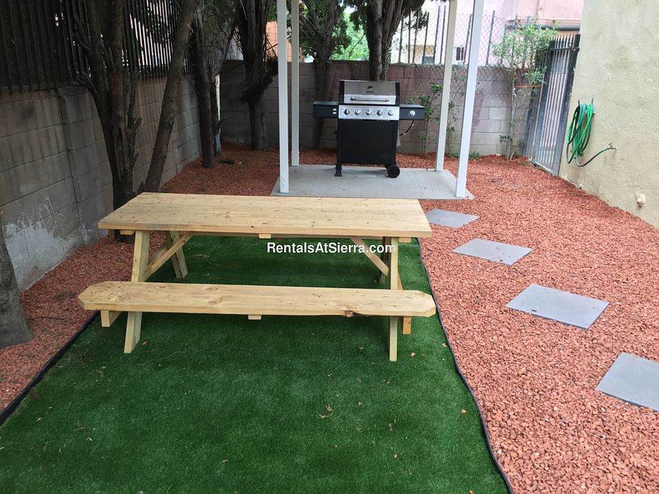 1st image of 5252 Cahuenga Blvd APT 3