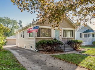 39 N Princeton Ave, Villa Park, IL