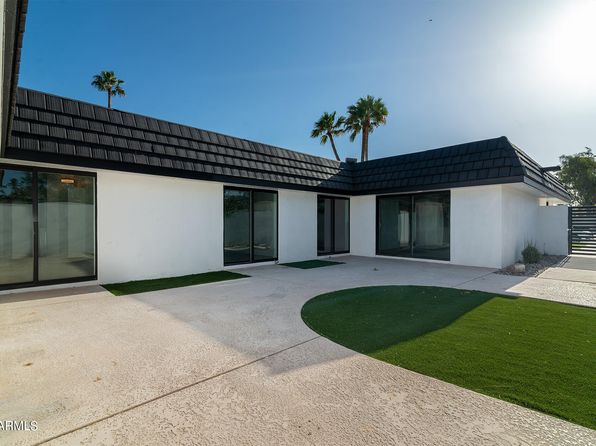 scottsdale-arizona-145920717 picture