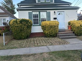 (Undisclosed Address), Franklin Square, NY 11010