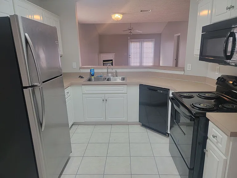 920 Cammaron Way — Photo 10