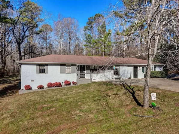 140 Sockwell Rd, Oxford, GA 30054