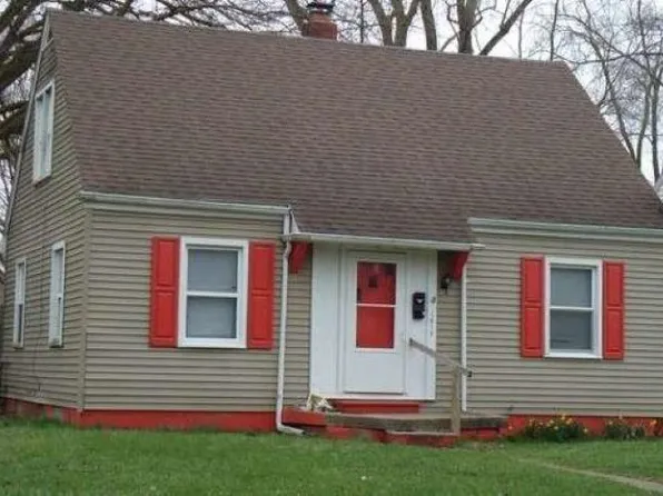 1618 Obrien St, South Bend, IN 46628