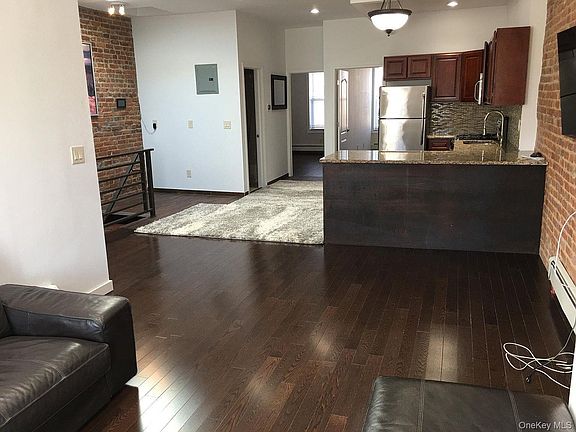 3rd image of 74-07 220th St #3