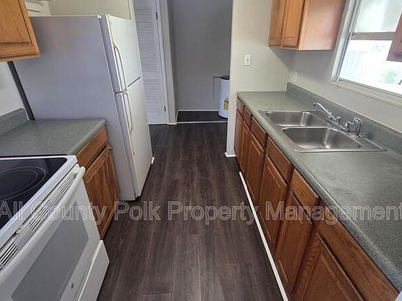 5th image of 2735 W 10th St #Hp-11a