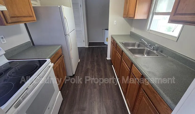 2735 W 10th St #HP-11A — Photo 5