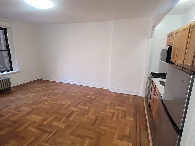1151 Brighton Beach Ave #A4 — Photo 3