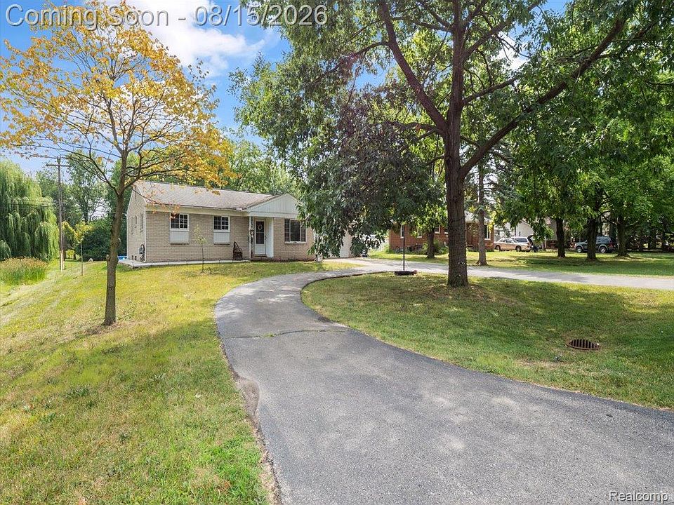 1st image of 5660 Wright Dr