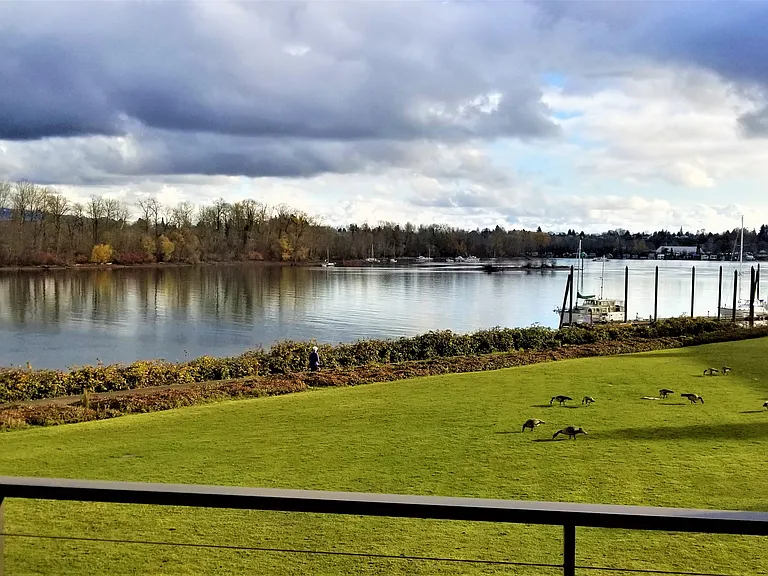 5170 SW Landing Dr #204 — Photo 5