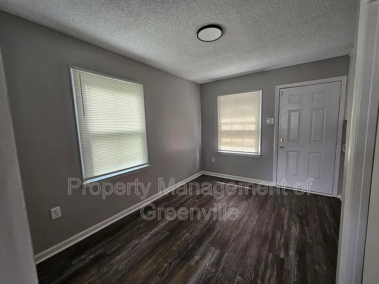 6526 White Horse Rd #9A — Photo 9