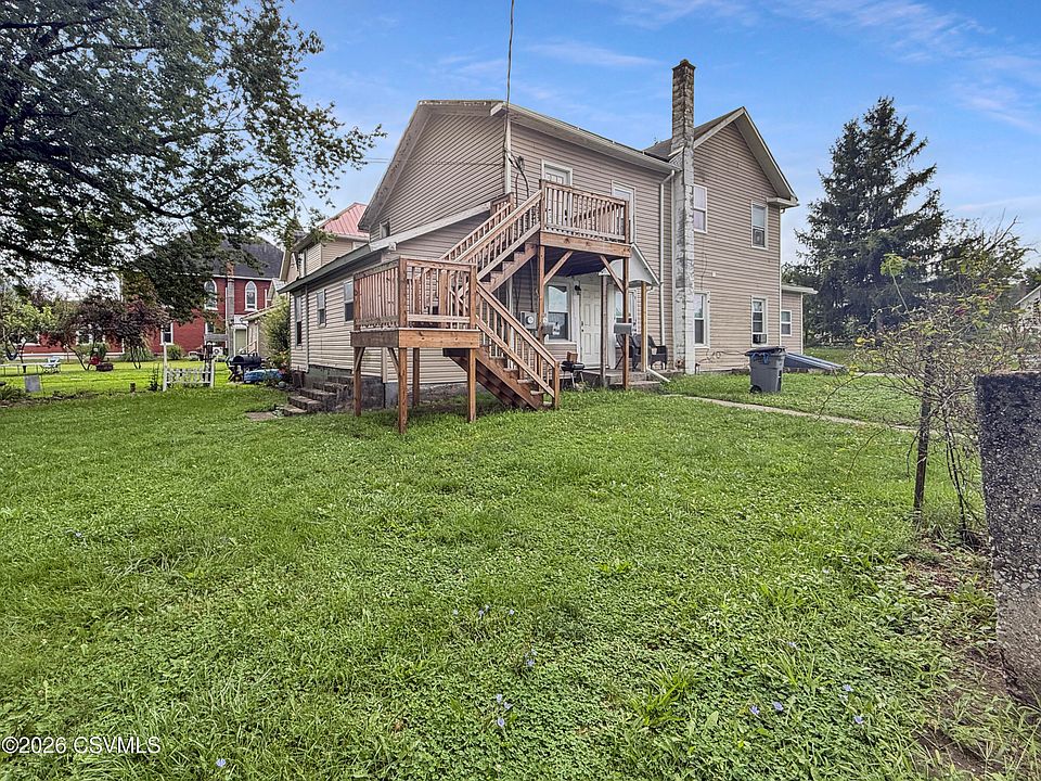 1st image of 200 Danis St