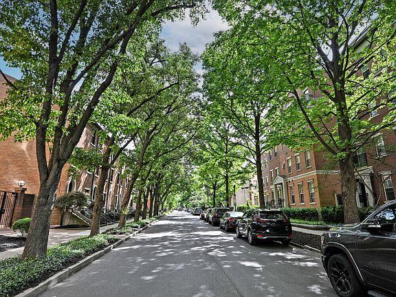 2nd image of 210 E 2nd St #B