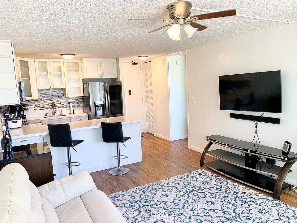 1st image of 411 Hobron Ln #1-1505-1505