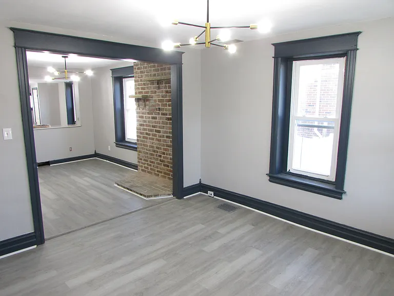 1769 Broadway — Photo 11
