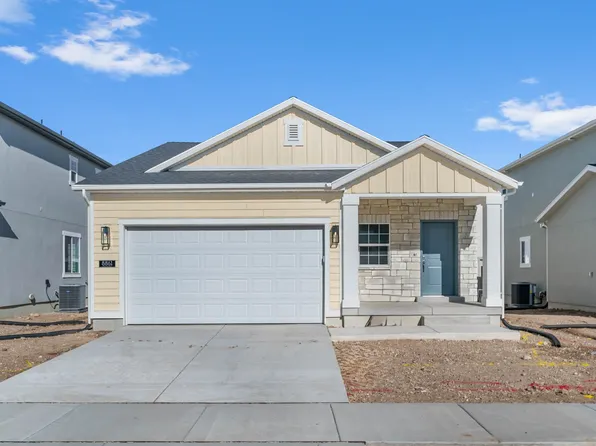8861 S Smoky Hollow Rd, West Jordan, UT 84081