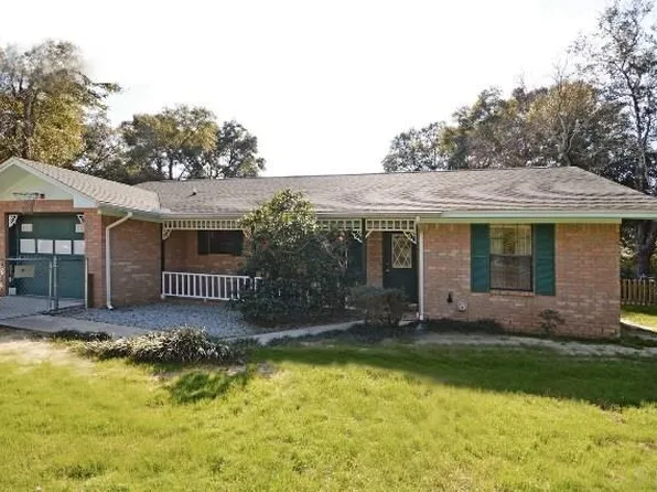 6225 Fox Run St, Milton, FL 32583