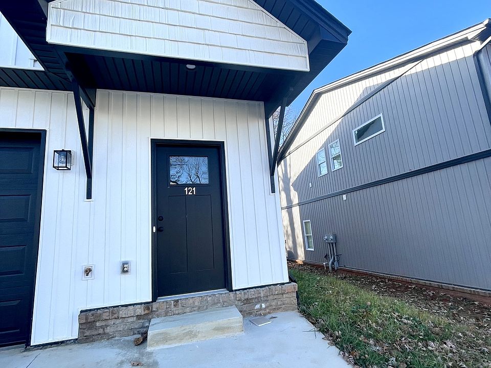 1st image of 121 Independence Ln #121
