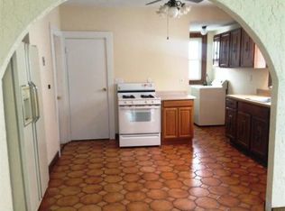 185 Riverside Ave #A, Medford, MA 02155