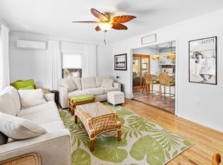 (Undisclosed Address), Southampton, NY 11968