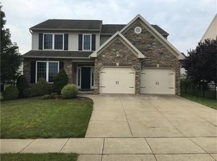 7732 Scenic View Dr, Macungie, PA 18062