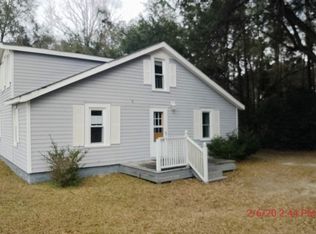 86 The Hole Rd S, Kingstree, SC 29556