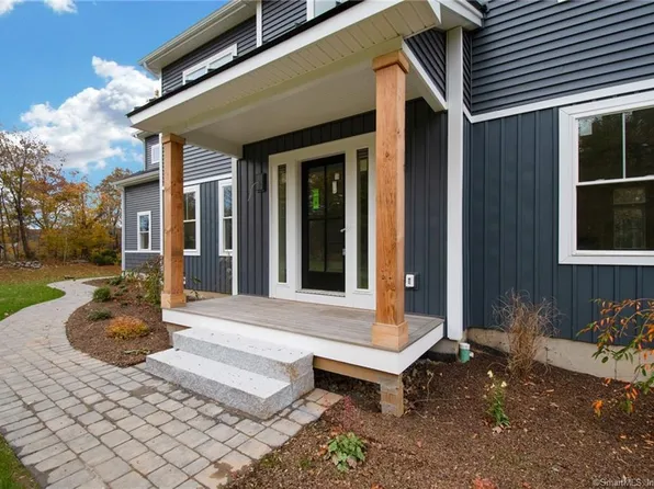 30 Meadow Brook Road, Newtown, CT 06470