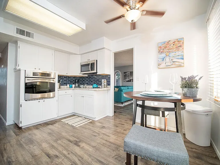 145 E Santa Cruz Dr — Photo 11