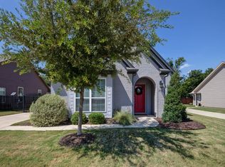 216 Tinker Trl, Burleson, TX 76028
