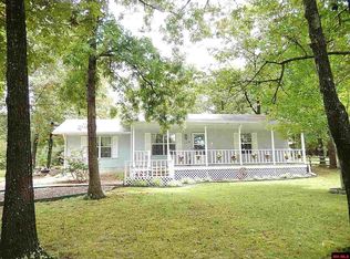 1104 Cs Woods Blvd, Bull Shoals, AR 72619