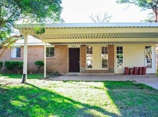 30655 Shannon Dr, Denham Springs, LA 70726