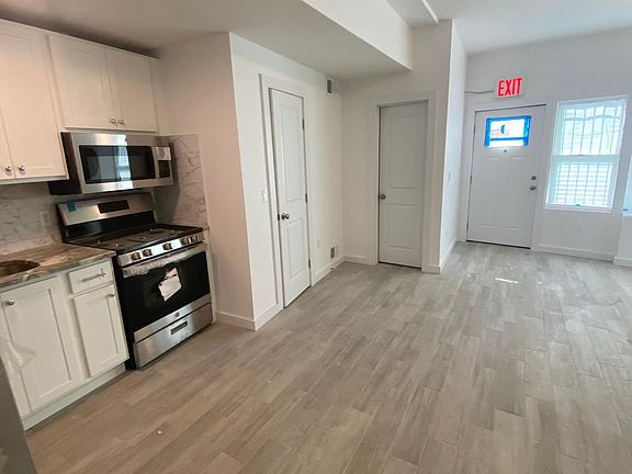 2nd image of 17 Jewett Ave Floor 1