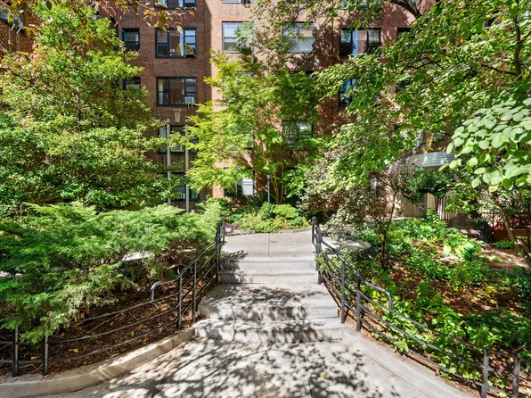 65 Park Terrace East image 20 of 33