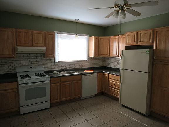 3rd image of 308 N 9th Ave